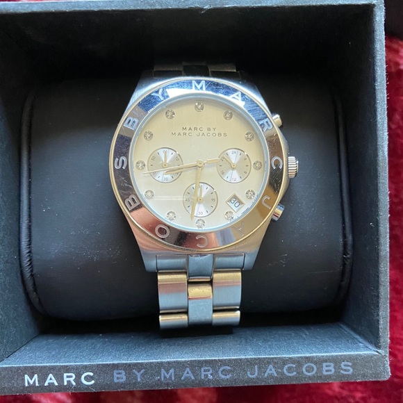 Marc Jacobs Watch - Picture 1 of 4